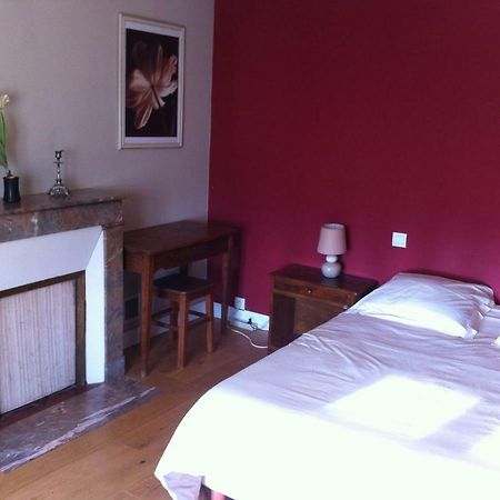 La Ferme Des Vignes Bed & Breakfast Hotot-en-Auge Exterior photo