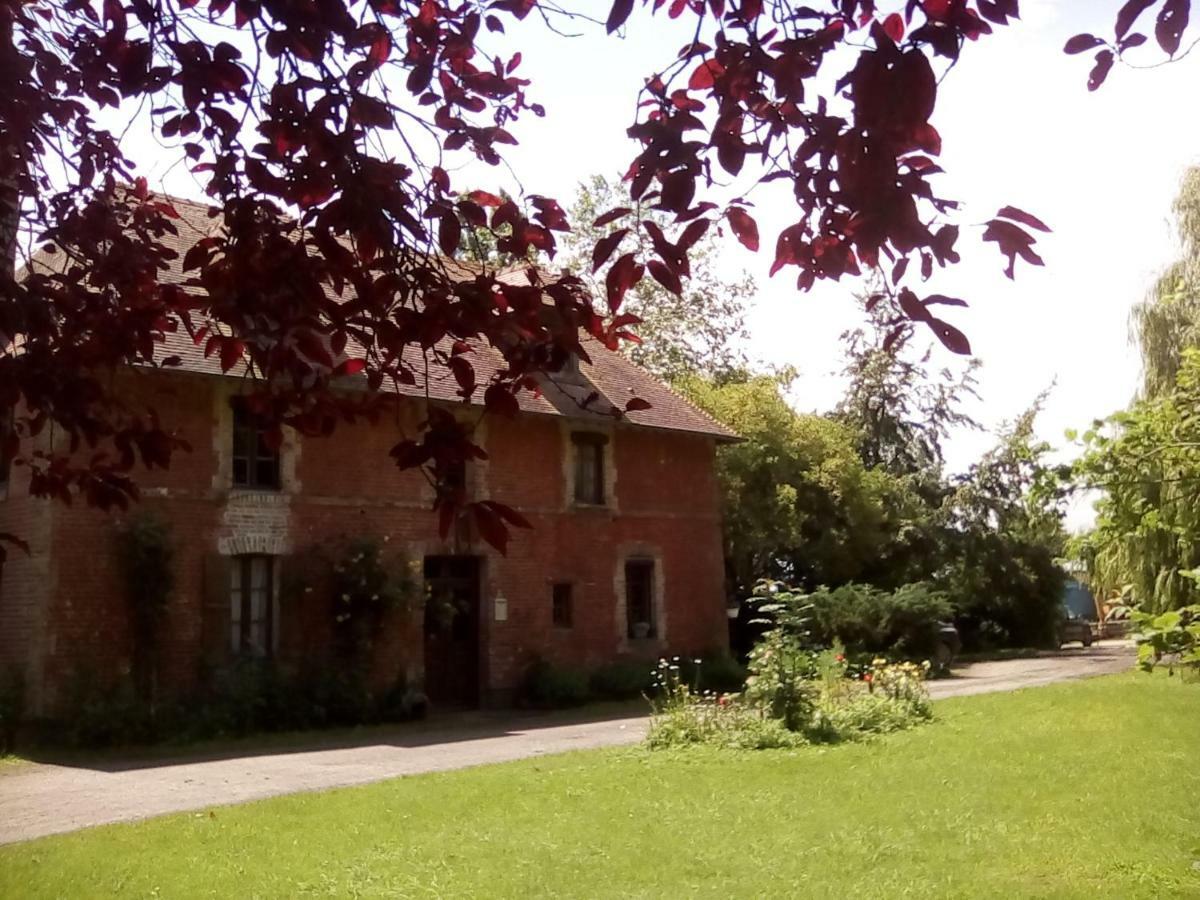 La Ferme Des Vignes Bed & Breakfast Hotot-en-Auge Exterior photo